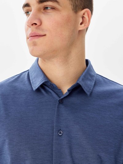 Рубашка трикотажная с коротким рукавом синяя прямая